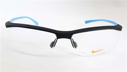 NIKEのスカイブルーでかっこいいスポーツ対応フレーム