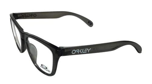 OAKLEY　Frogskins